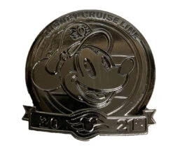 Disney Bottle Opener Magnet - 2021 Cruise Line - Mickey